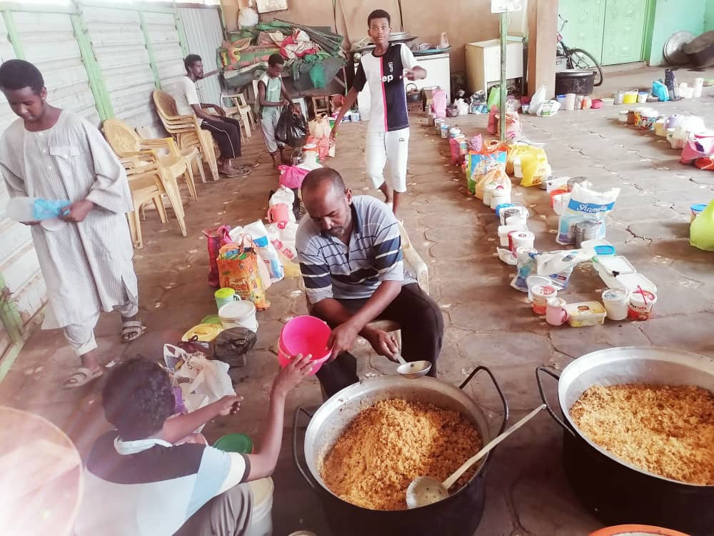 Food distribution - Khartoum