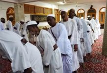 Sufi Mosque On Outskirts Of Khartoum Offered Shelter Mosque - Omdurman